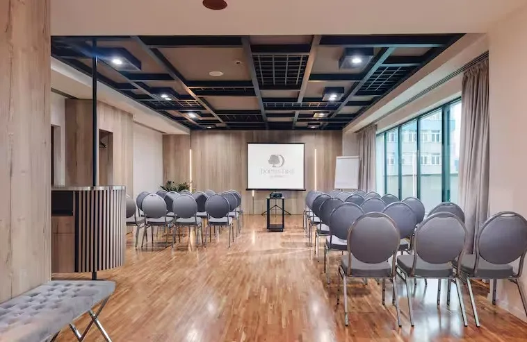 Iluminat DoubleTree by Hilton Cluj – City Plaza - detaliu 5