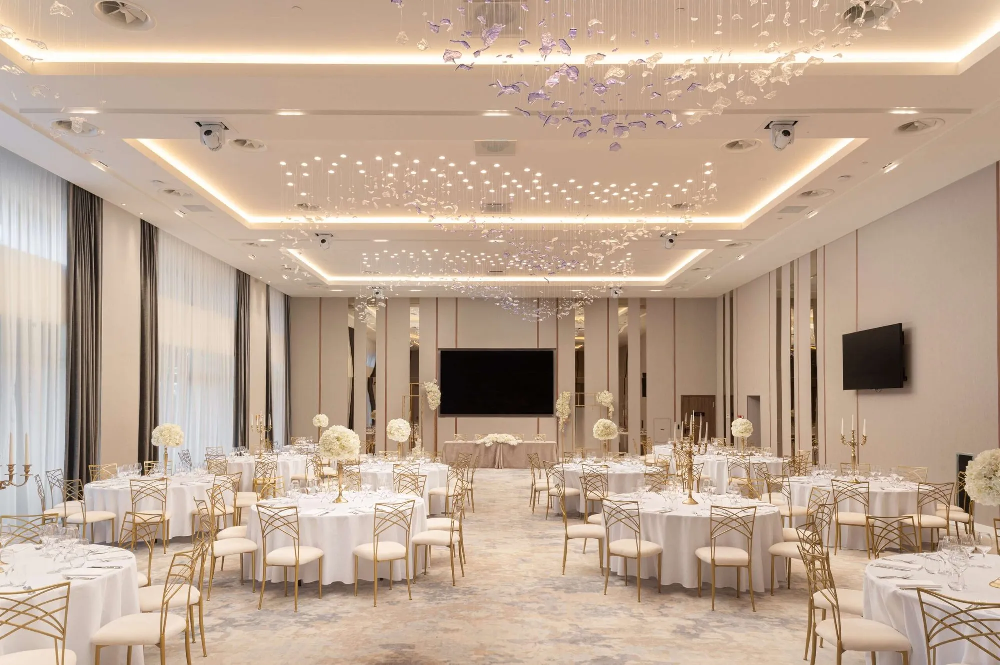 Iluminat Radisson Blu Hotel Cluj - detaliu 5